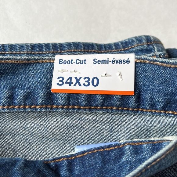 Old Navy Jeans / New / Boot-Cut / 34x30 - Picture 3 of 7